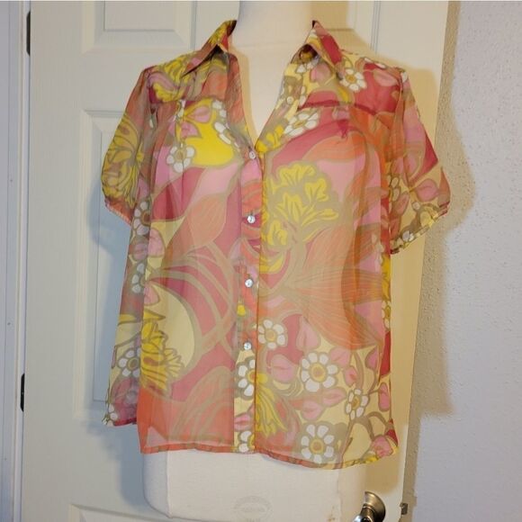 Nicola sheer floral button-up blouse sz M - Picture 6 of 6